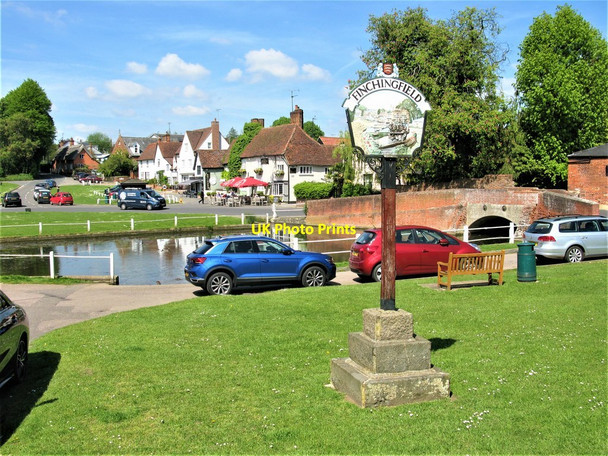 Photo 6"x4" Village Sign, Duck Pond and Village Green, Finchingfield Finchingfield c2019