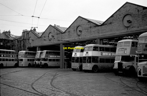 Photo 6"x4" Govan bus garage, 1965 Rutherglen c1965
