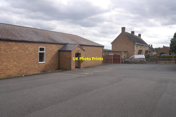 Photo 6"x4" Shipton Village Hall Shipton\/SO5691 c2019