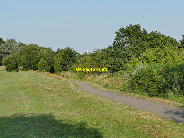 Photo 6"x4" The Rothwell Greenway at Manor Crescent Rothwell\/SE3428 c2019