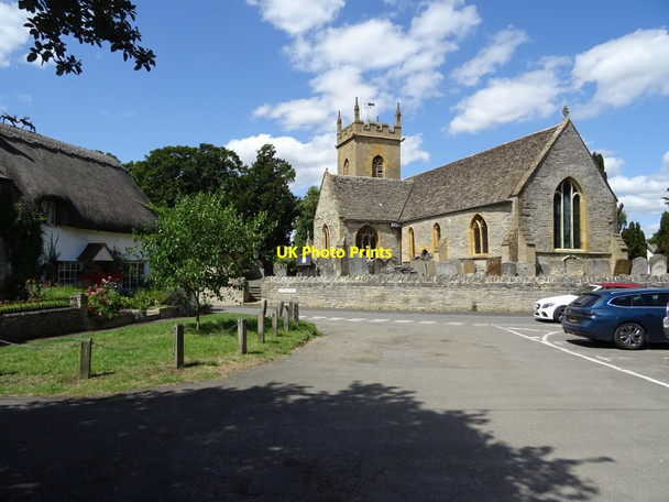 Photo 6"x4" Bretforton church Bretforton c2019