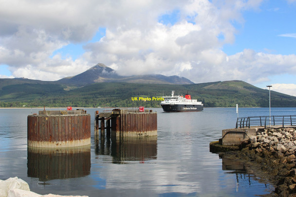 Photo 6"x4" Caledonian Isles approaching Brodick Brodick c2019
