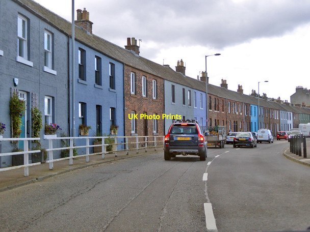 Photo 6"x4" Curved terrace, Lower Granton Road Trinity\/NT2476 c2019