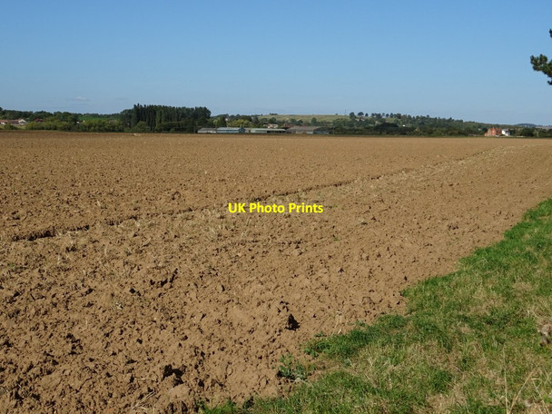 Photo 6"x4" Ploughed field and Milcote Manor Farm Luddington\/SP1652 c2019