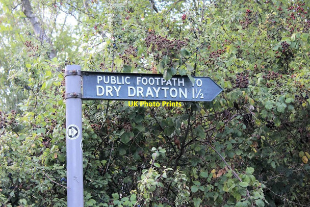 Photo 6"x4" Signpost for footpath to Dry Drayton Hardwick\/TL3759 c2019