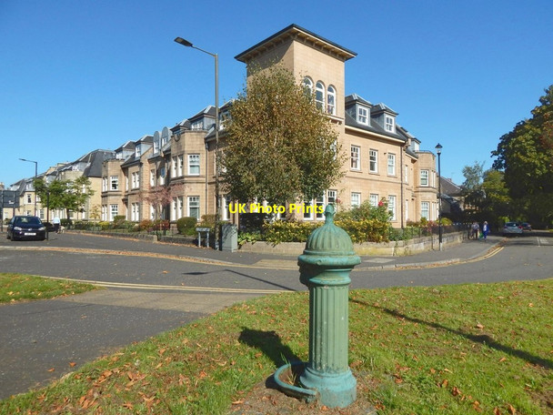 Photo 6"x4" Old drinking fountain Stirling\/NS7993 c2019 P1