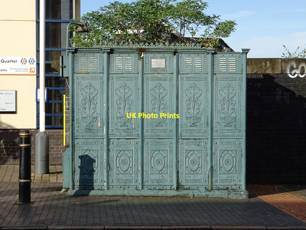 Photo 6"x4" Public toilet on Vyse Street Lee Bank c2019