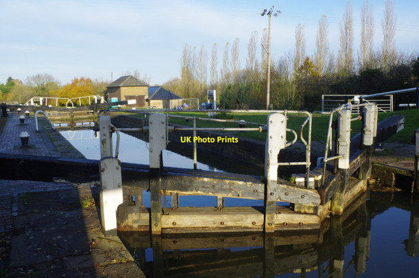 Photo 6"x4" Soulbury Top Lock Bragenham c2019