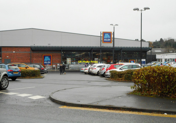 Photo 6"x4" New Aldi supermarket Milngavie c2019