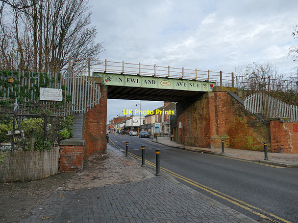 Photo 6"x4" Railway bridge, Newland Avenue, Hull Kingston upon Hull c2019