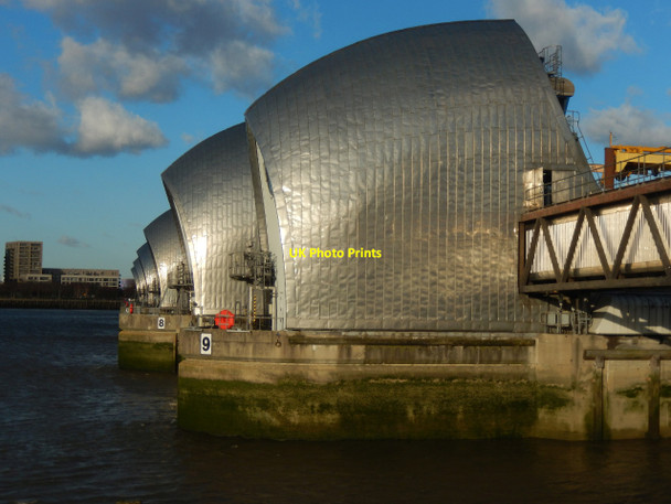 Photo 6"x4" The Thames Barrier Woolwich c2019