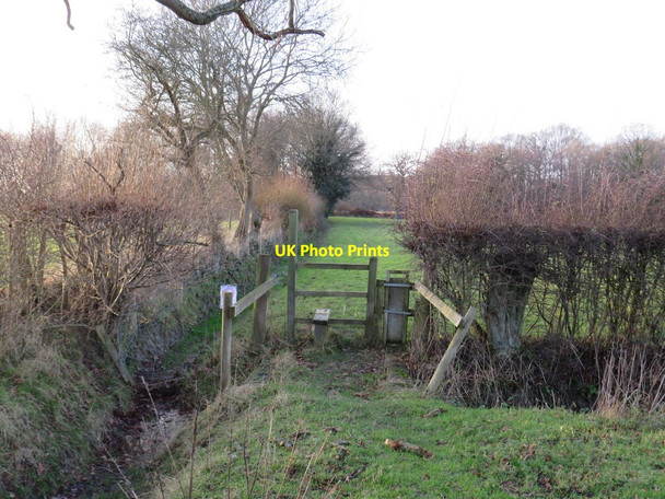 Photo 6"x4" Stile and footpath near Lingfield Dormansland c2019