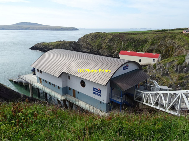 Photo 6"x4" St Justinian's Lifeboat Station Rhosson c2019
