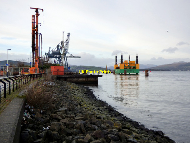 Photo 6"x4" Cruise ship centre construction site Greenock\/NS2776 c2020 P3