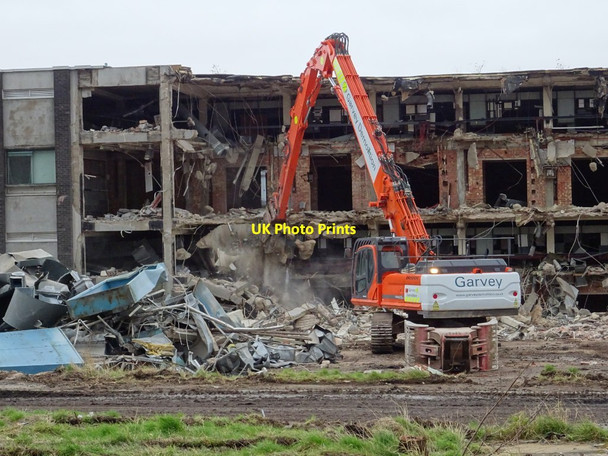 Photo 6"x4" Demolition work on former Qinetiq site - 14 February Great Malvern c2020