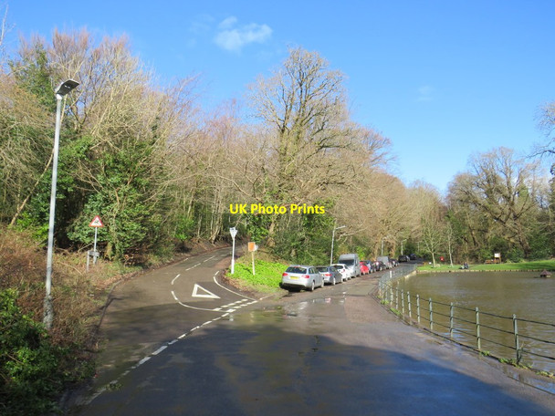Photo 6"x4" Road junction at Southborough Modest Corner c2020