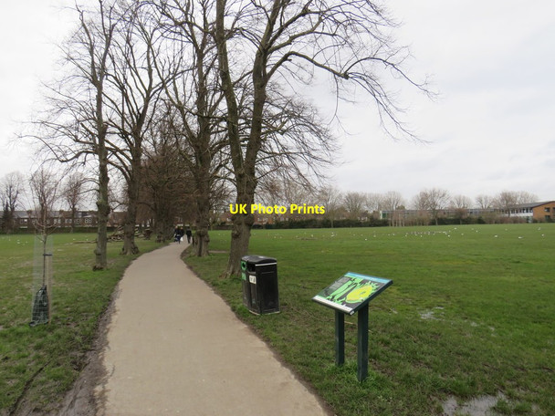Photo 6"x4" Lloyd Park, Walthamstow Walthamstow c2020 P1