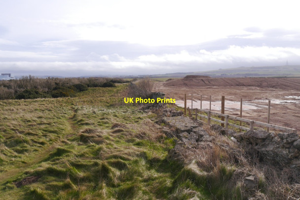 Photo 6"x4" Edge of the Dunbar Cement Works quarry Innerwick\/NT7274 c2020