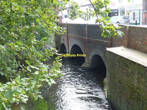 Photo 6"x4" Church Street Bridge over River Colne Staines c2012