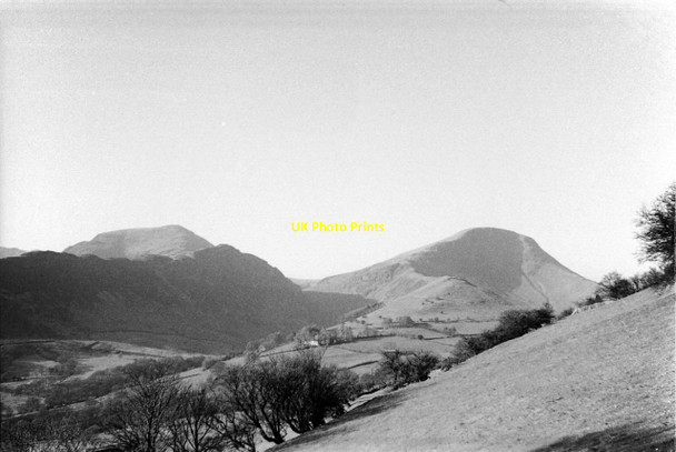 Photo 6"x4" View up the Newlands Valley, 1960 Little Town\/NY2319 c1960