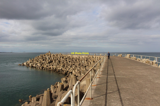 Photo 6"x4" Torness Nuclear Power Station Breakwater Thorntonloch c2016