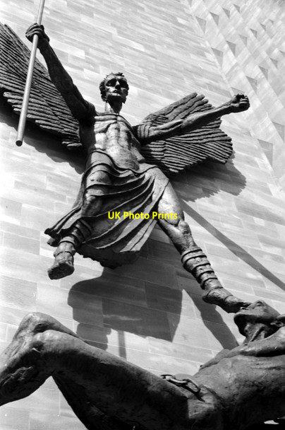 Photo 6"x4" St Michael and Lucifer \u00e2\u0080\u0093 1963 Coventry c1963