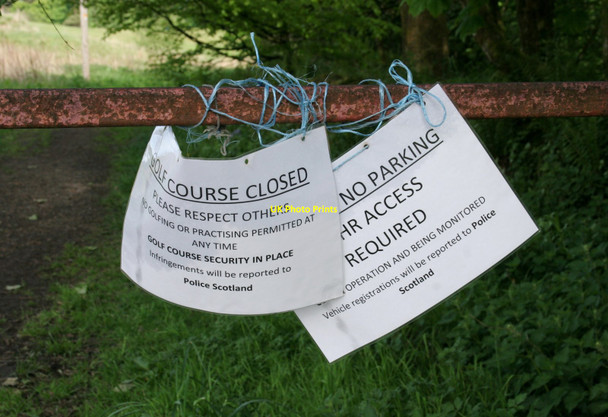 Photo 6"x4" Golf Course Closed Milngavie c2020