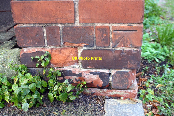 Photo 6"x4" Benchmark on wall pier at entrance to No. 54 Stoughton Road Stoneygate\/SK6002 c2017