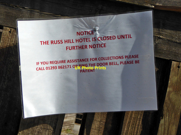 Photo 6"x4" Notice on a back gate, Russ Hill Hotel Russ Hill c2020