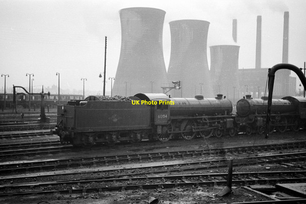 Photo 6"x4" B1 locomotives at Darlington \u00e2\u0080\u0093 1964 Darlington c1964