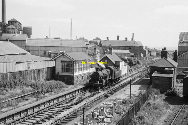 Photo 6"x4" Farnworth and Bold Station \u00e2\u0080\u0093 1964 Widnes c1964