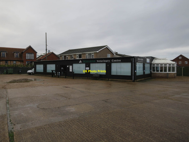 Photo 6"x4" Miramar Veterinary Centre, Sheringham Sheringham c2017