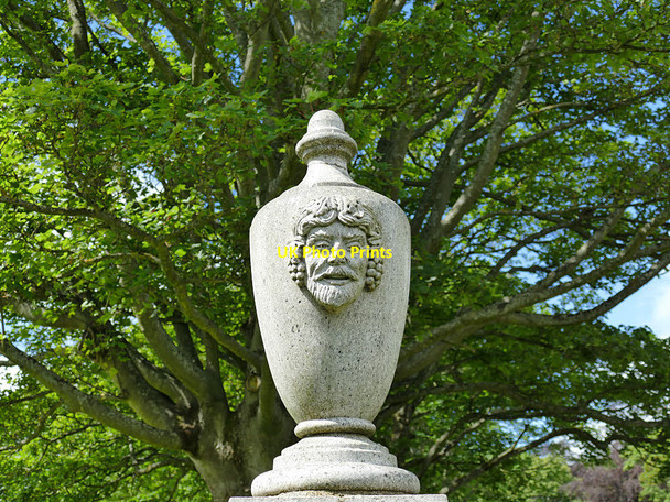 Photo 6"x4" Duthie Park: the Taylor fountain, carved urn Aberdeen\/NJ9206 c2019