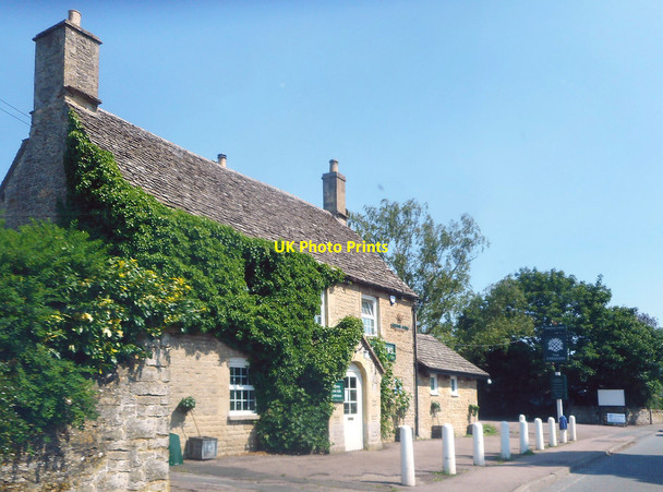 Photo 6"x4" The Chequers, Brize Norton Carterton\/SP2806 c2020