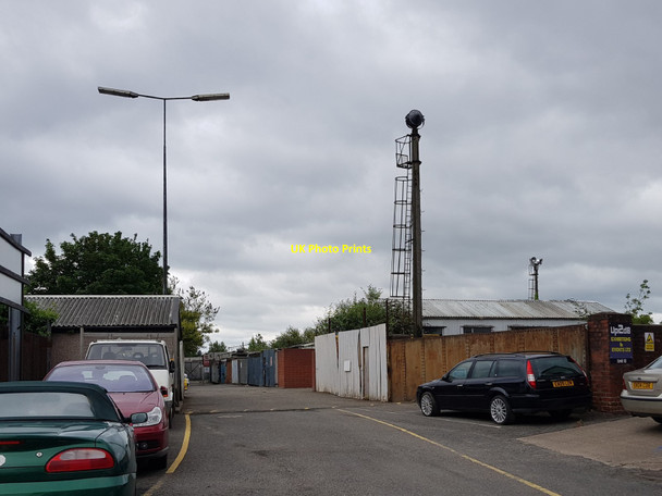 Photo 6"x4" Garages next to Sherriff Street Industrial Estate Worcester c2020