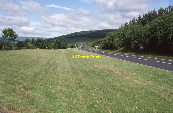 Photo 6"x4" The A68 passing through Byrness Byrness c1988