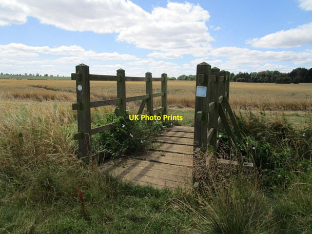 Photo 6"x4" Footbridge on the bridleway from Barnwell to Clopton Barnwell c2020