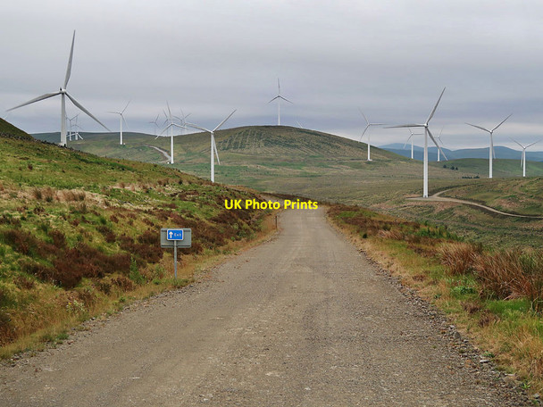 Photo 6"x4" Track and Turbines in Clyde Wind Farm South March\/NS9914 c2020