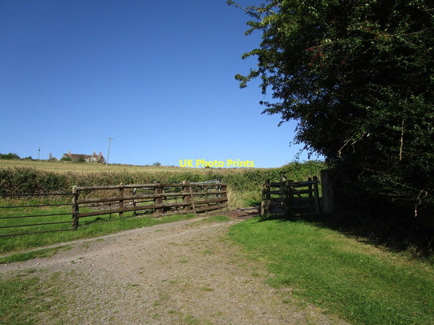 Photo 6"x4" Cattle grid, Llangattock-Vibon-Avel Llangattock-Vibon-Avel c2019