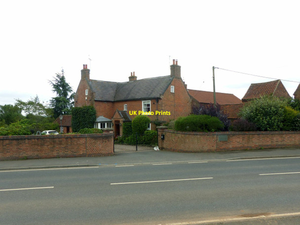 Photo 6"x4" Manor Farmhouse, Main Street, Upton Upton\/SK7354 c2020