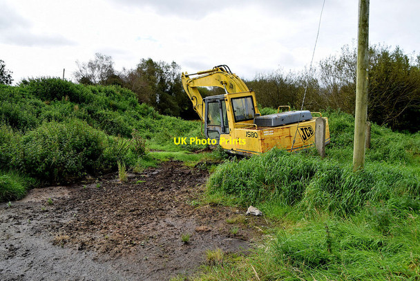 Photo 6"x4" Abandoned excavator, Bomackatall Drumquin c2020
