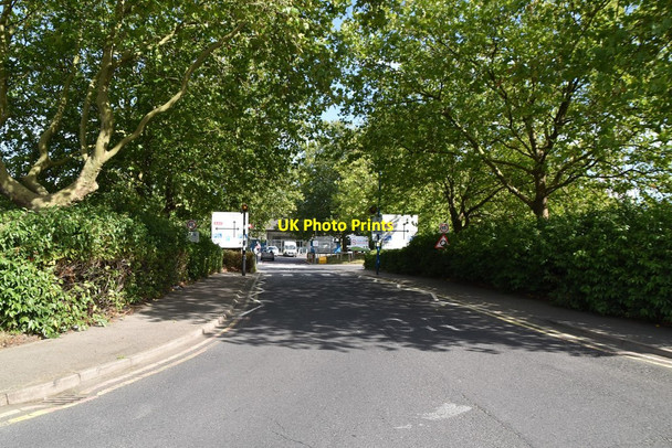 Photo 6"x4" An entrance to Maidstone Hospital Barming Heath c2019