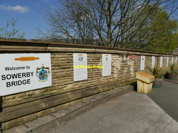 Photo 6"x4" Sowerby Bridge station - history panels Sowerby Bridge c2021