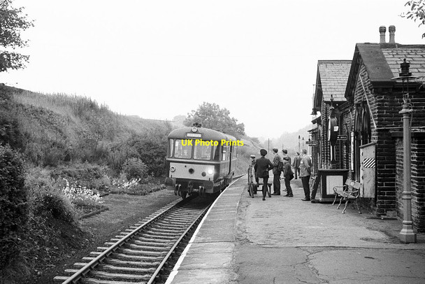 Photo 6"x4" Railbus at Haworth Station \u00e2\u0080\u0093 1968 Haworth c1968