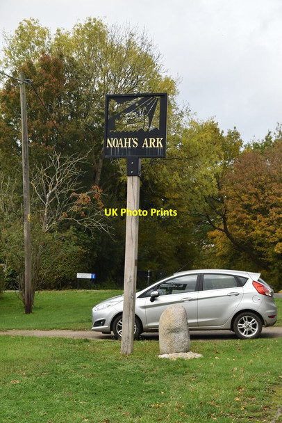 Photo 6"x4" Village sign, Noah's Ark Childsbridge c2020