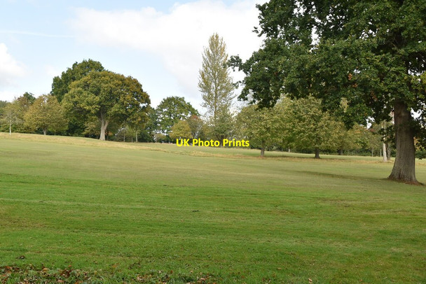 Photo 6"x4" Lingfield Park Golf Course Dormans Park c2020