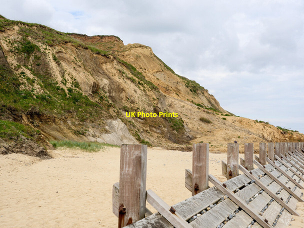 Photo 6"x4" Trimingham Cliffs Cliftonville\/TG3037 c2021