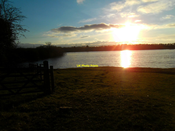Photo 6"x4" Sunset over Fairburn Ings Fairburn c2021
