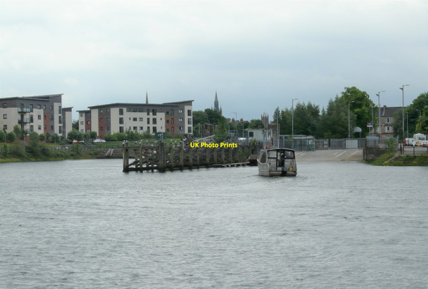 Photo 6"x4" Approaching Renfrew Clydebank\/NS4970 c2021