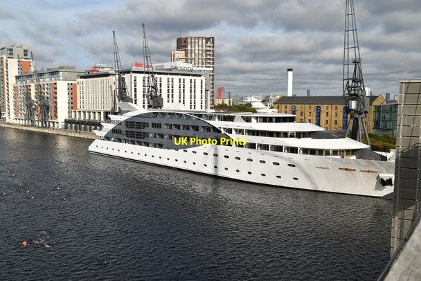 Photo 6"x4" Sunborn Yacht Hotel Canning Town c2020
